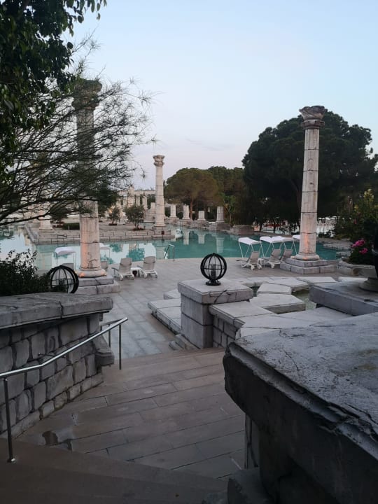 Pool Xanadu Resort Hotel