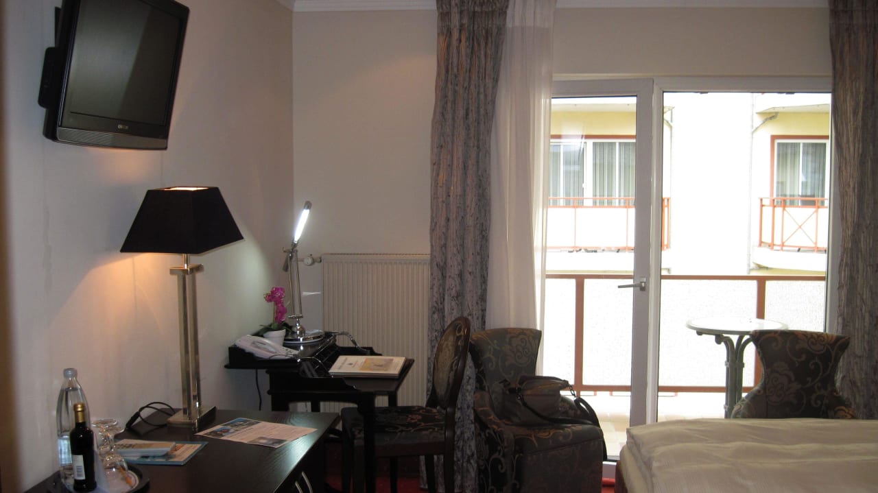 Superior Zimmer, direkt gegenüber Haus Kohlbecher Schloß-Hotel Petry