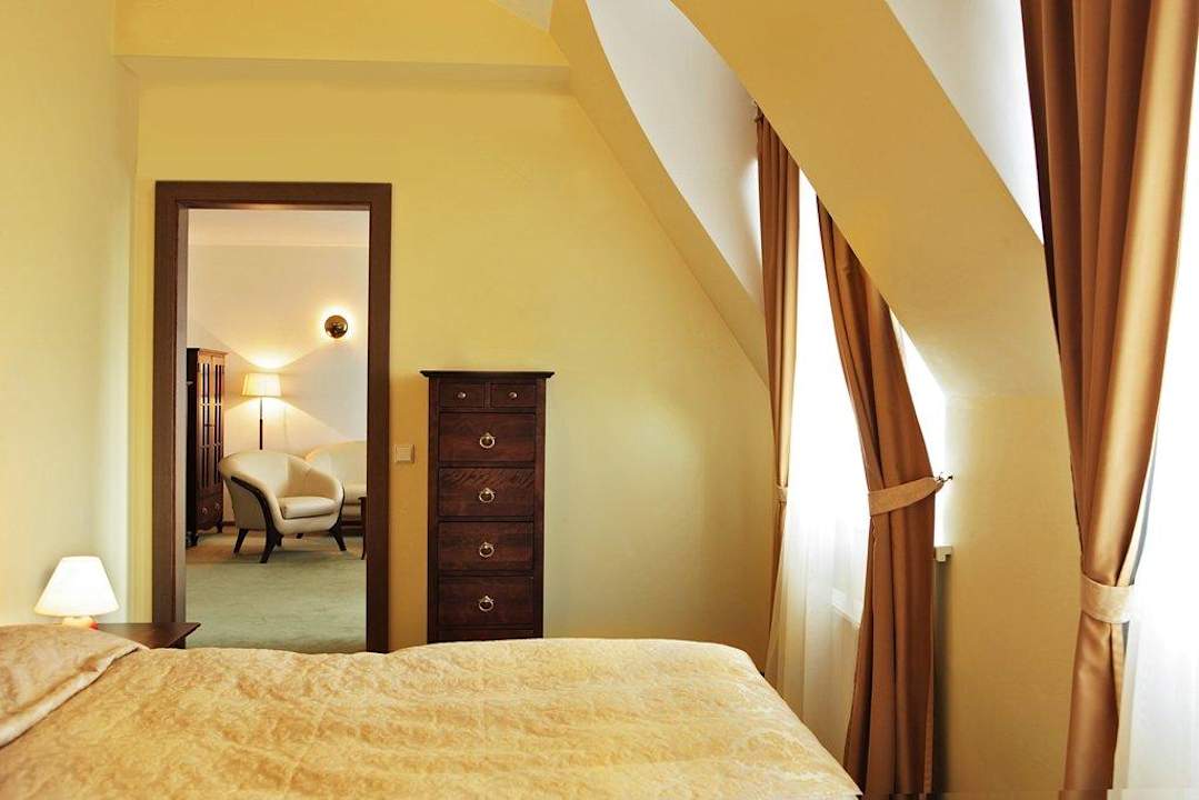 Interior Barbacan Apartments