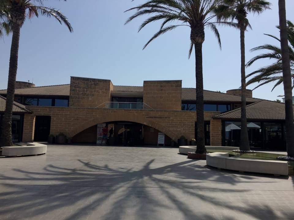 Außenansicht PortBlue Club Pollentia Resort & Spa