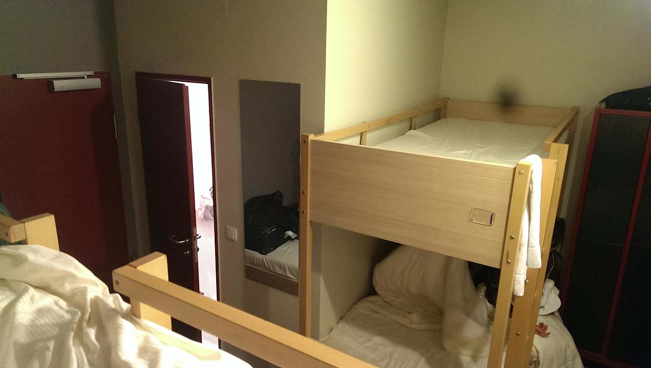 Winziges Zimmer SMARTY Cologne City Center Hotel | Hostel | Boardinghouse