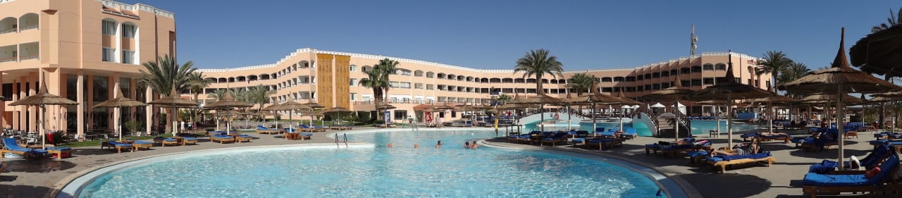 Poolblick Beach Albatros Resort