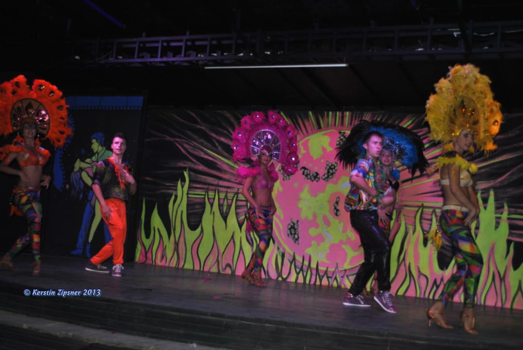 Animationsprogramm - Tanz-Show Can Garden Beach