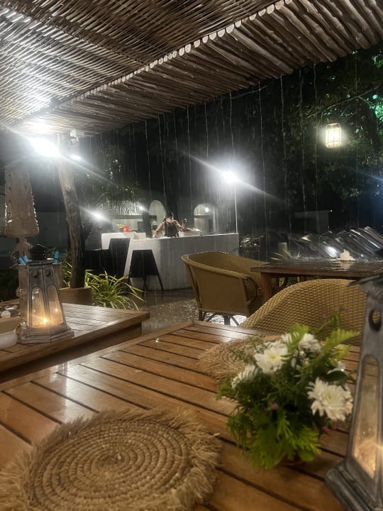 Gastro Ocean Breeze Resort