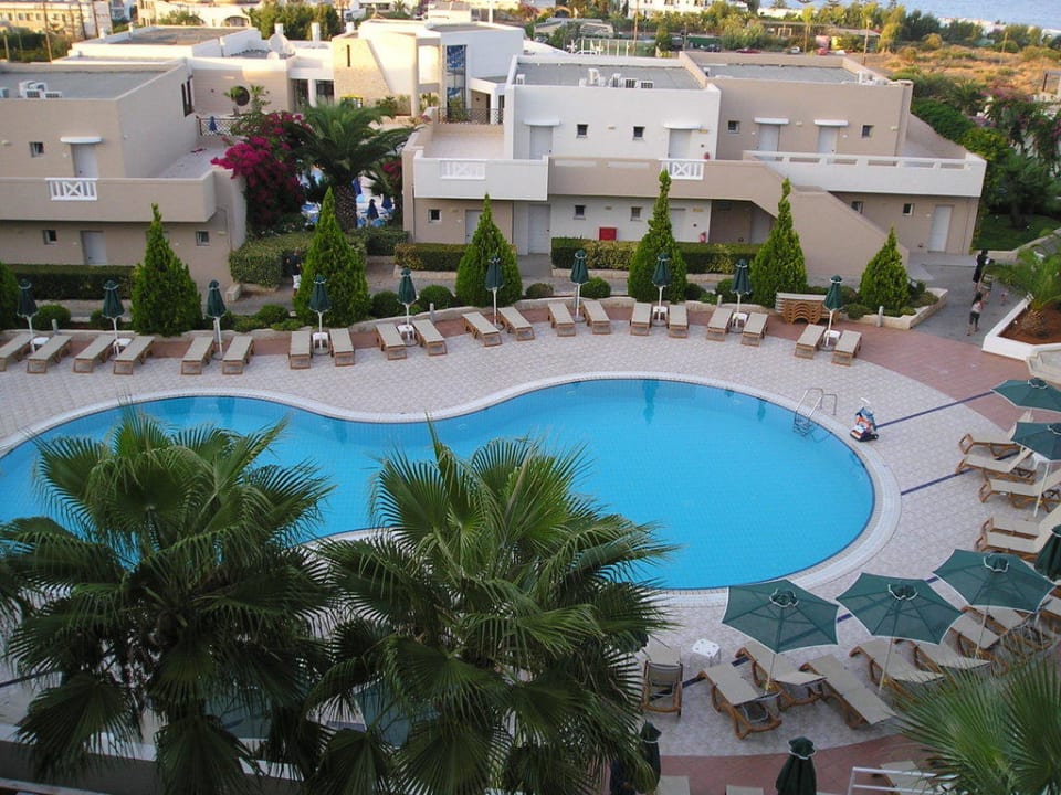Ausblick vom Zimmer 1031 auf den Relaxe Pool Grand Hotel Holiday Resort