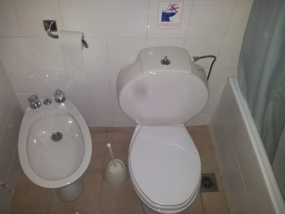 Toilette Pallini Beach Hotel