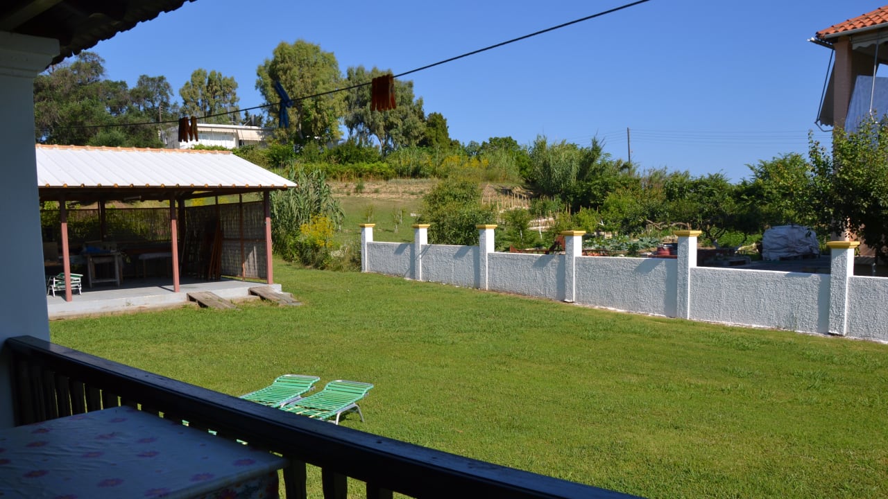 Gartenanlage Apartments Angela Beach