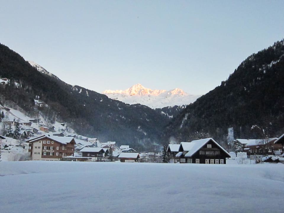 Aussicht vom Zimmerbalkon Hotel Bergkristall Montafon