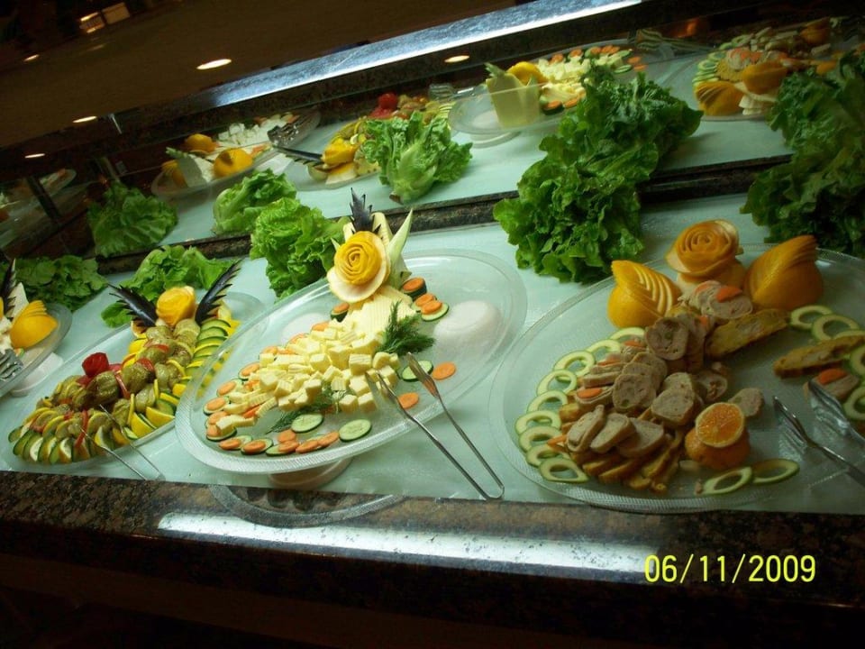 Buffet Alba Queen Hotel