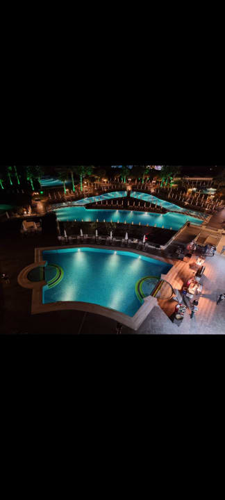 Pool Side Mare Resort & Spa