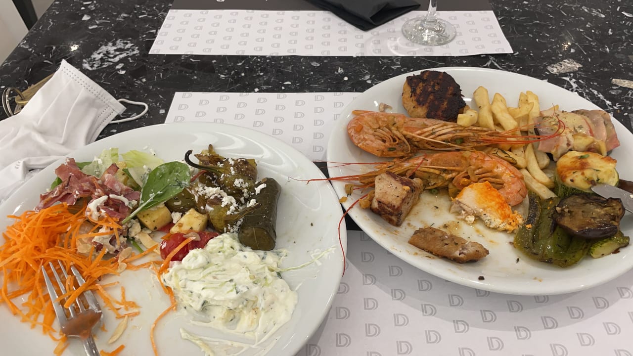 Gastro Dimitra Beach Hotel & Suites