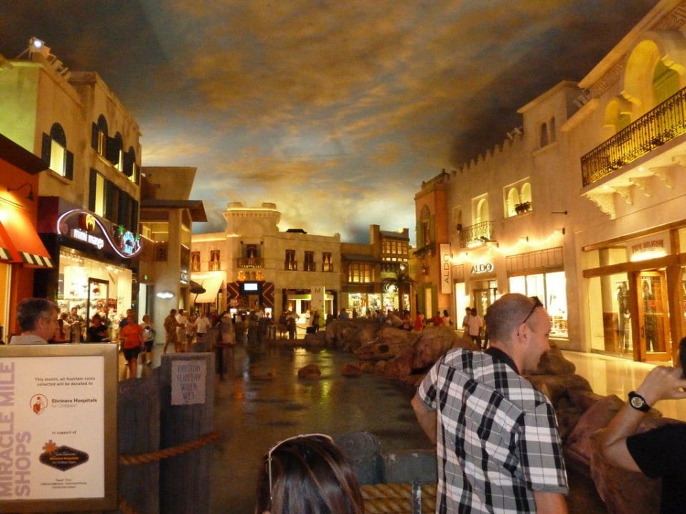 Wandelhalle Miracle Mile Hotel Elara - a Hilton Grand Vacations Hotel Center Strip