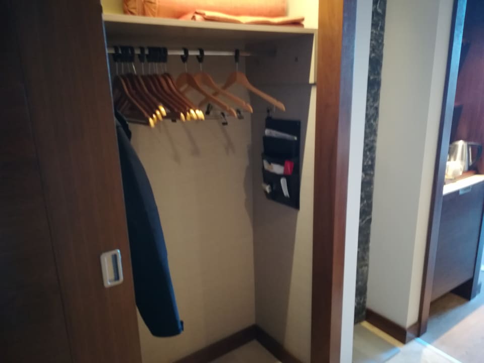 Zimmer Commodore Elite Suites & Spa - Adults only