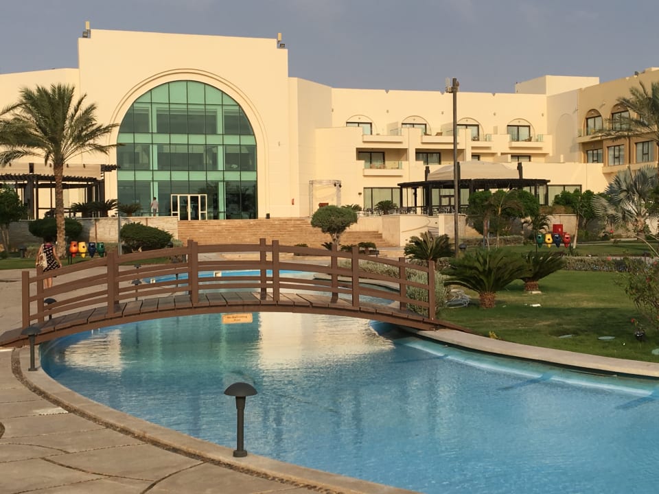 Gartenanlage Mövenpick Waterpark Resort & Spa Soma Bay