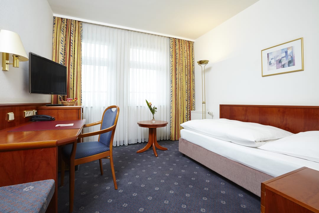 Zimmer Trans World Hotel Columbus