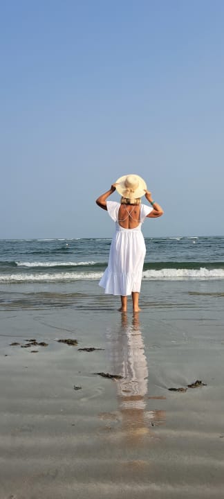 Strand The Cove Rotana Resort