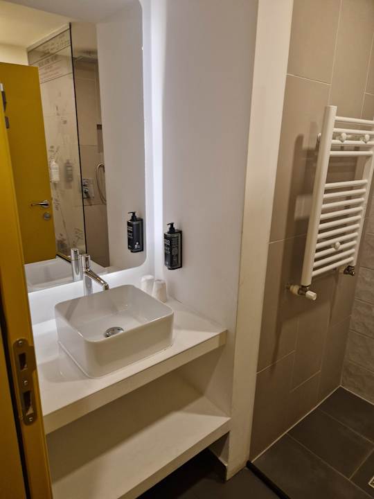 Zimmer ibis Styles Bucharest Airport