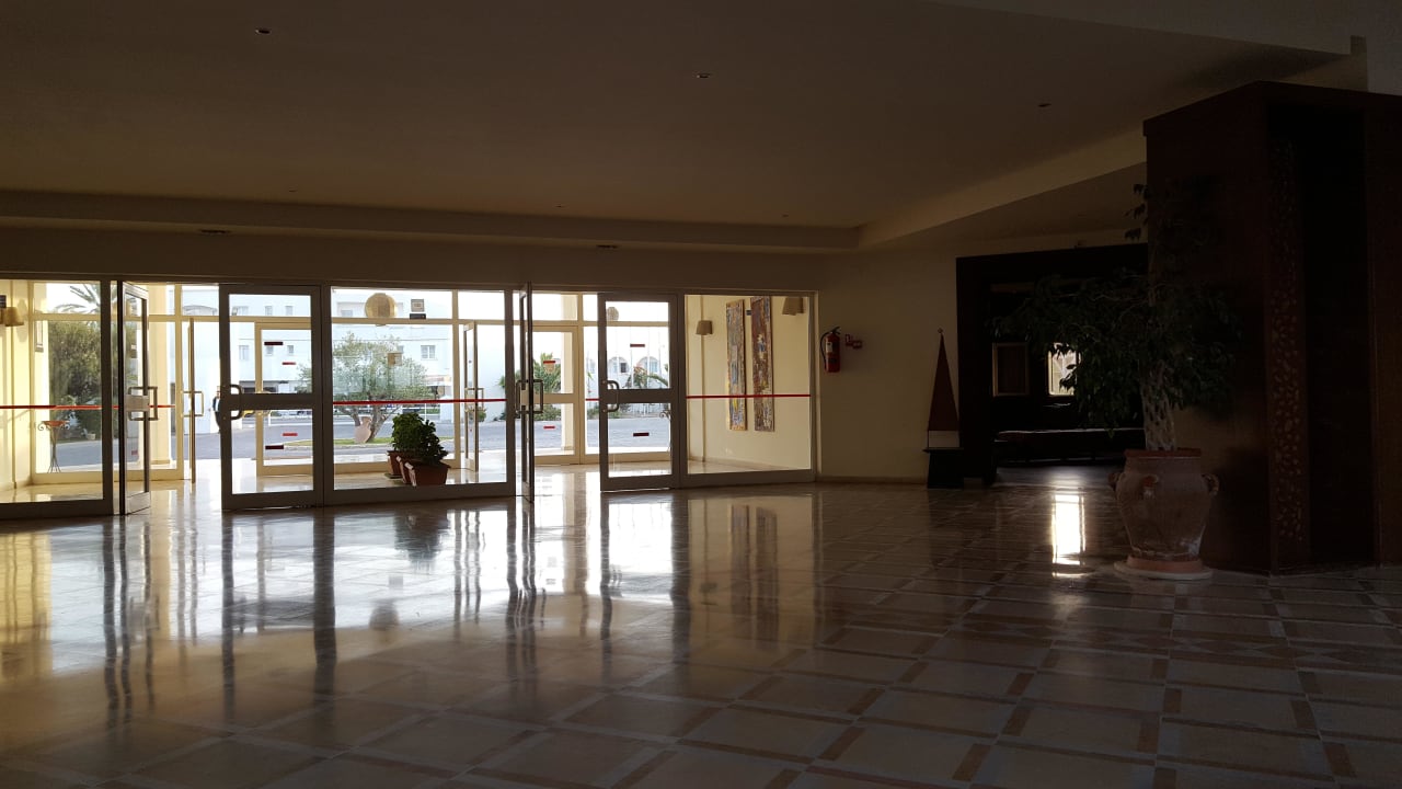 Eingang  Djerba Sun Beach Hotel & Spa