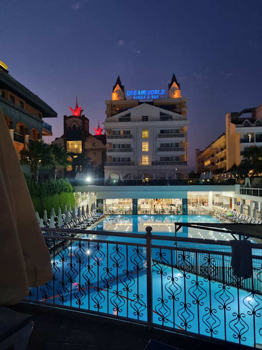 Pool Dream World Resort & Spa