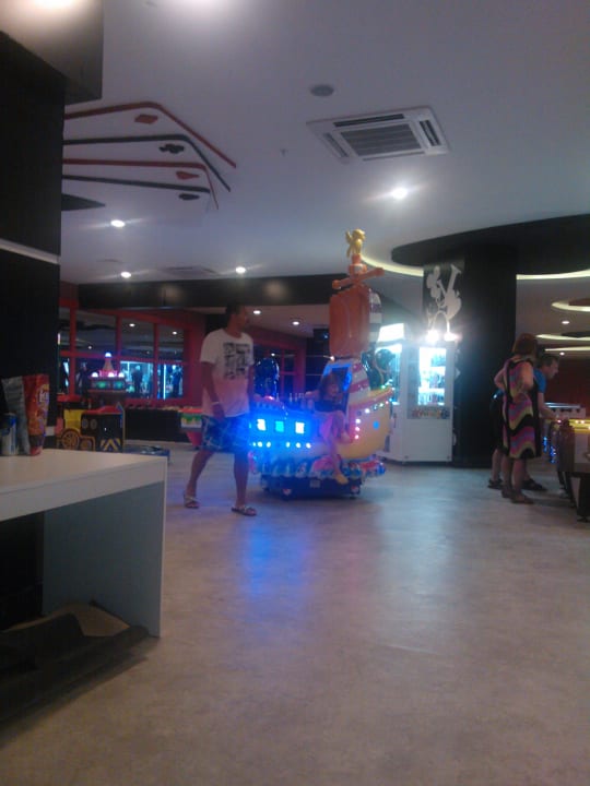Game room Seaden Sea Planet Resort & Spa