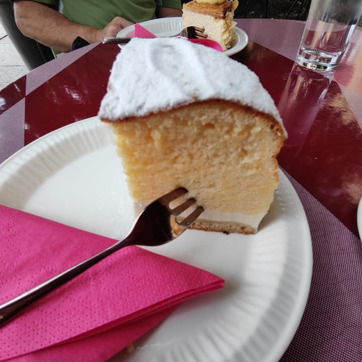 Gastro Gewandhaus Dresden, Autograph Collection