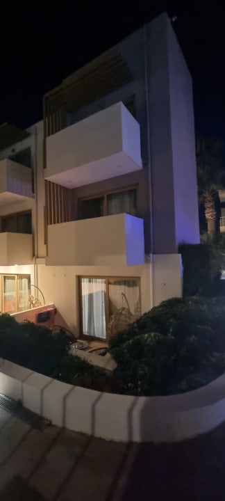 Außenansicht Hotel Meropi