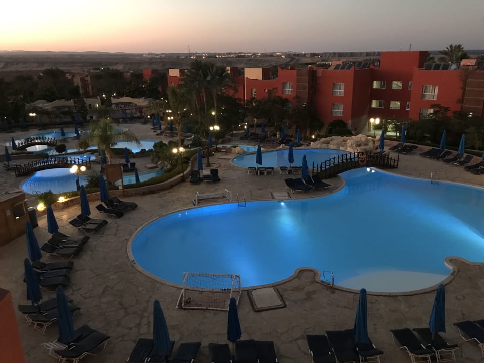 Pool SUNRISE Cardina Resort