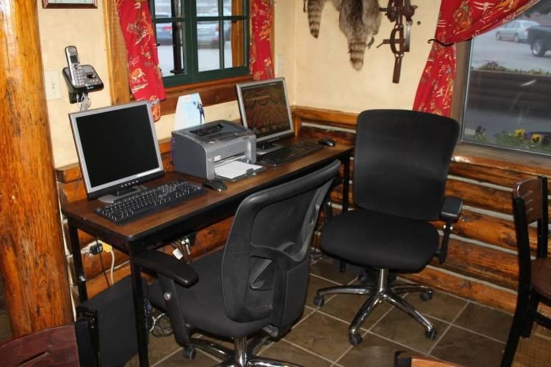 Lobby-PCs Super 8 Motel - Jackson Hole