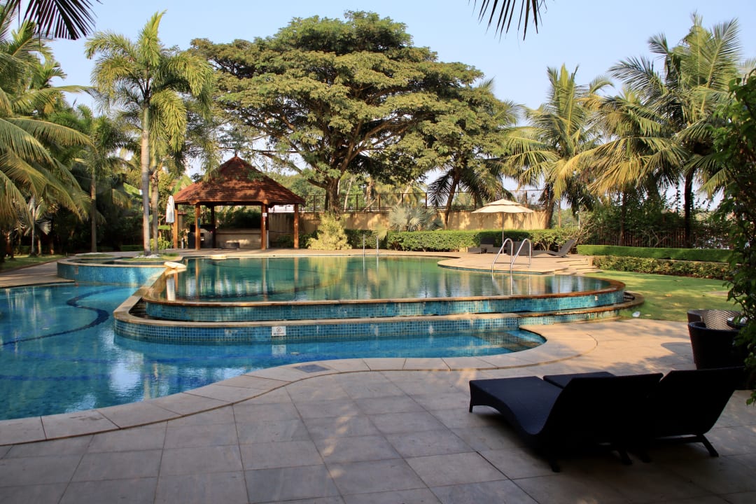 Pool Hotel Crowne Plaza Kochi