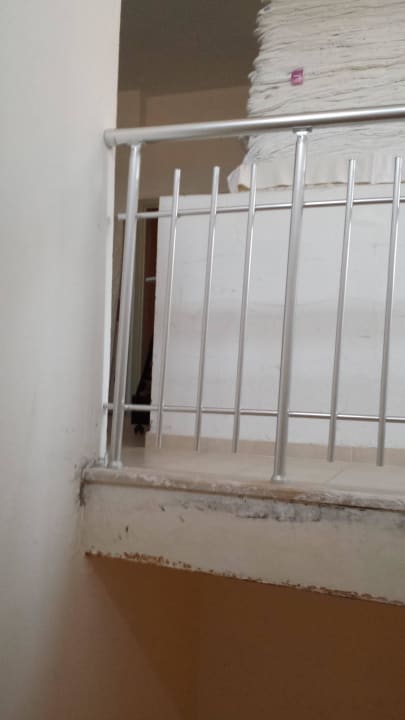 Hinten könnt Ihr die Türe sehen  Hane Family Resort