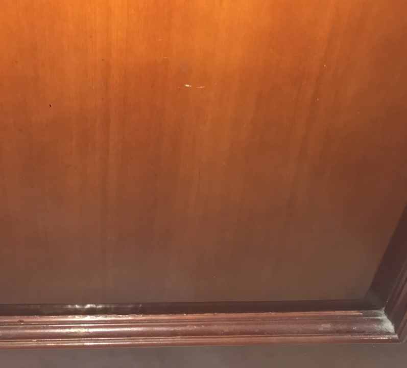 Zimmertür schmutzig  Hotel Titanic Palace