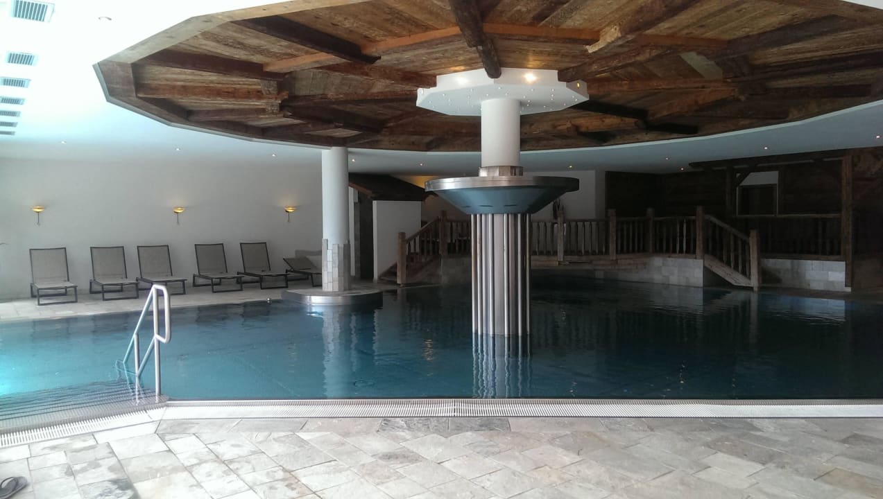 Innenpool Panorama Resort Taljörgele