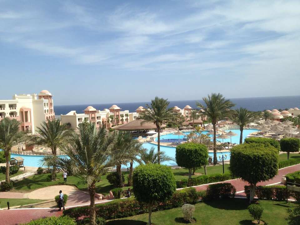 Pool Serenity Alpha Beach