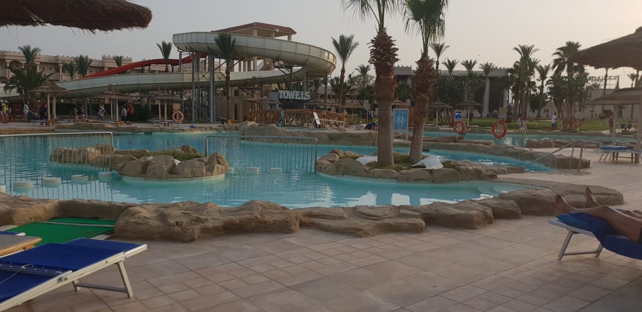 Pool Beach Albatros Resort