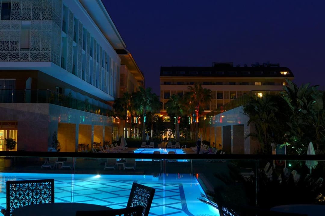 Abendstimmung am Pool Sentido Trendy Verbena Beach