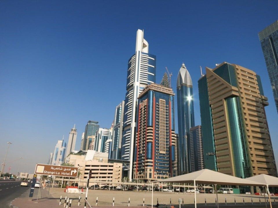 Hotelanlage Rückseite Towers Rotana