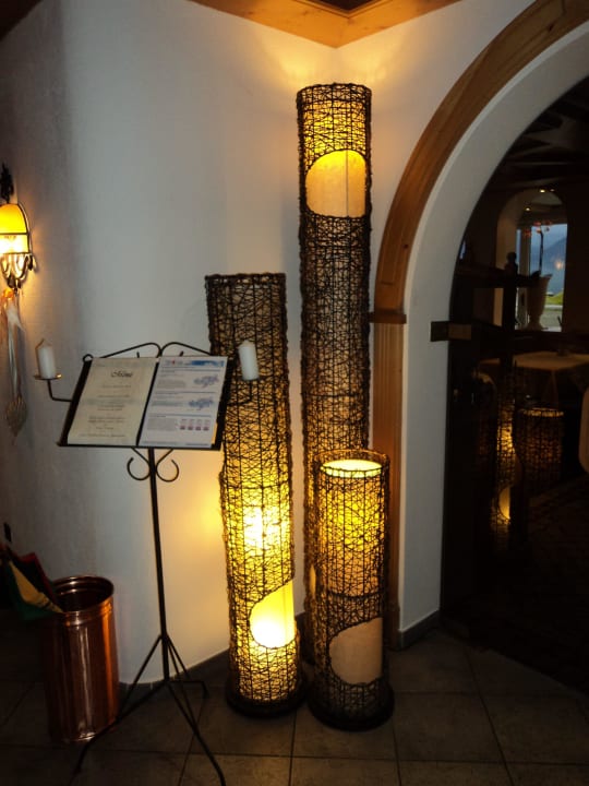 Schöner Eingangsbereich Hotel Alpenhof