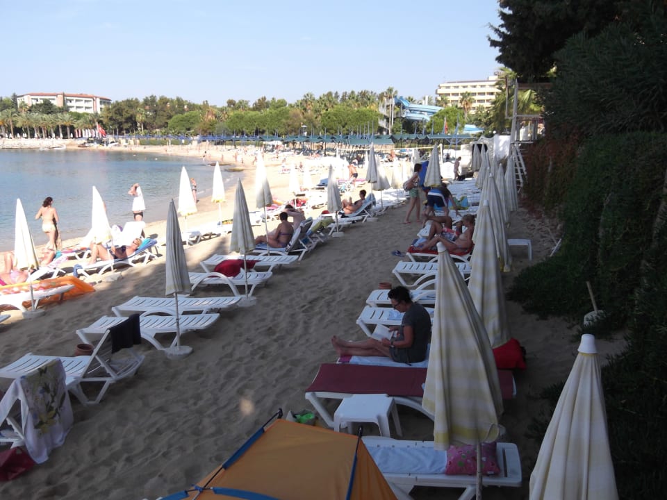 Strand am Morgen, die Sonne kommt noch Incekum Su Hotel