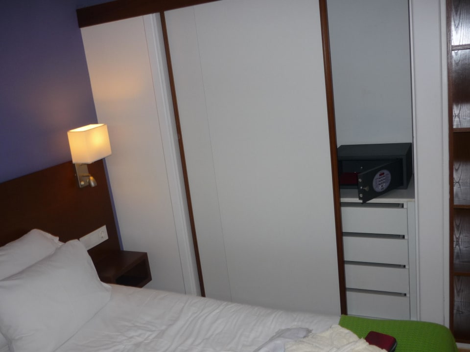 Schlafzimmerschrank  Sunprime Atlantic View