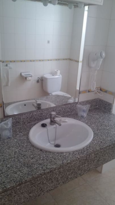 Waschbecken Hotel Kilimanjaro