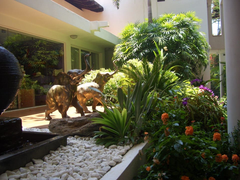Shop im Eingangsbereich Hotel Lanka Princess Ayurveda