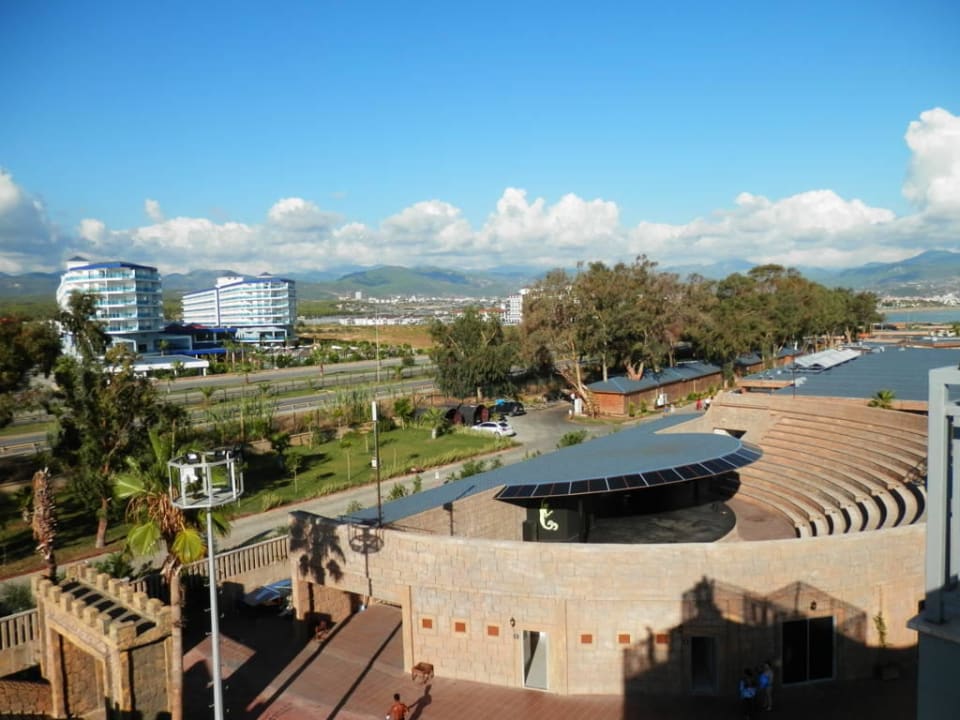 Theater Eftalia Marin