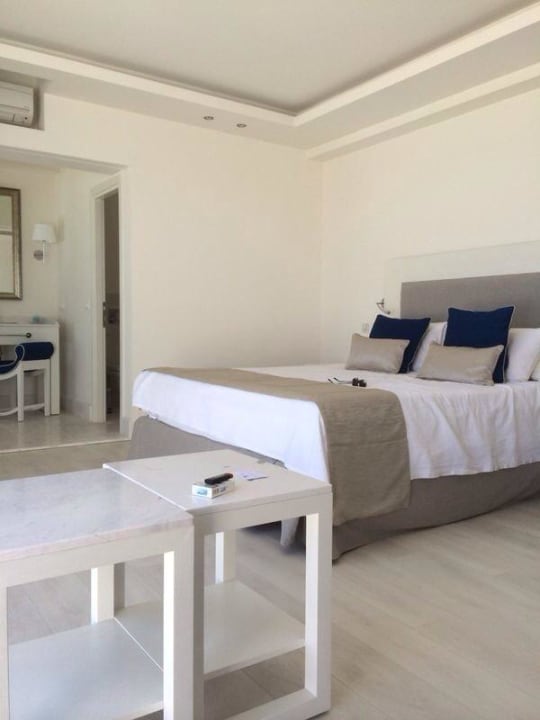 Island suite Knossos Beach Bungalows Suites Resort & Spa