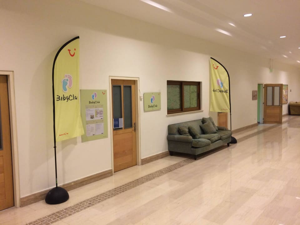 Weg zum Kinderclub Atlantica Aegean Blue