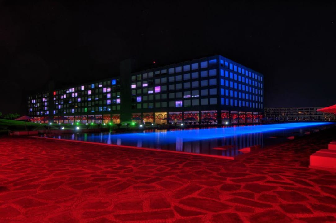 Hotel am Abend Adam & Eve - Adults only