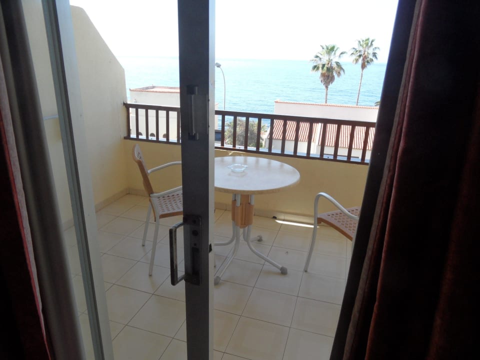 Balkon mit Blick aufs Meer HOVIMA Jardin Caleta