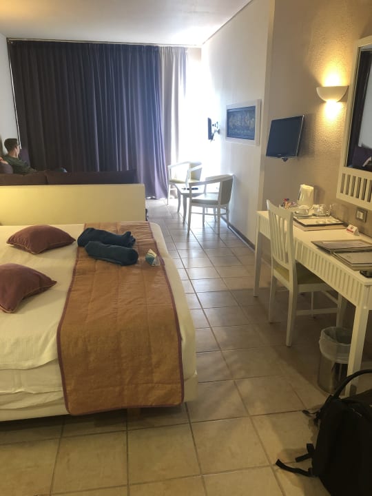 Zimmer alltoura Club Hotel Porto Angeli Beach Resort