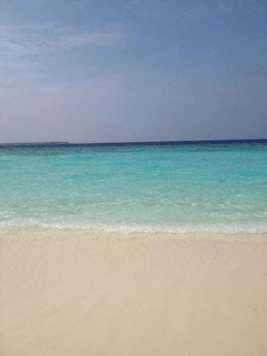 Sandstrand bei Ebbe Adaaran Select Meedhupparu Island Resort - Premium All Inclusive