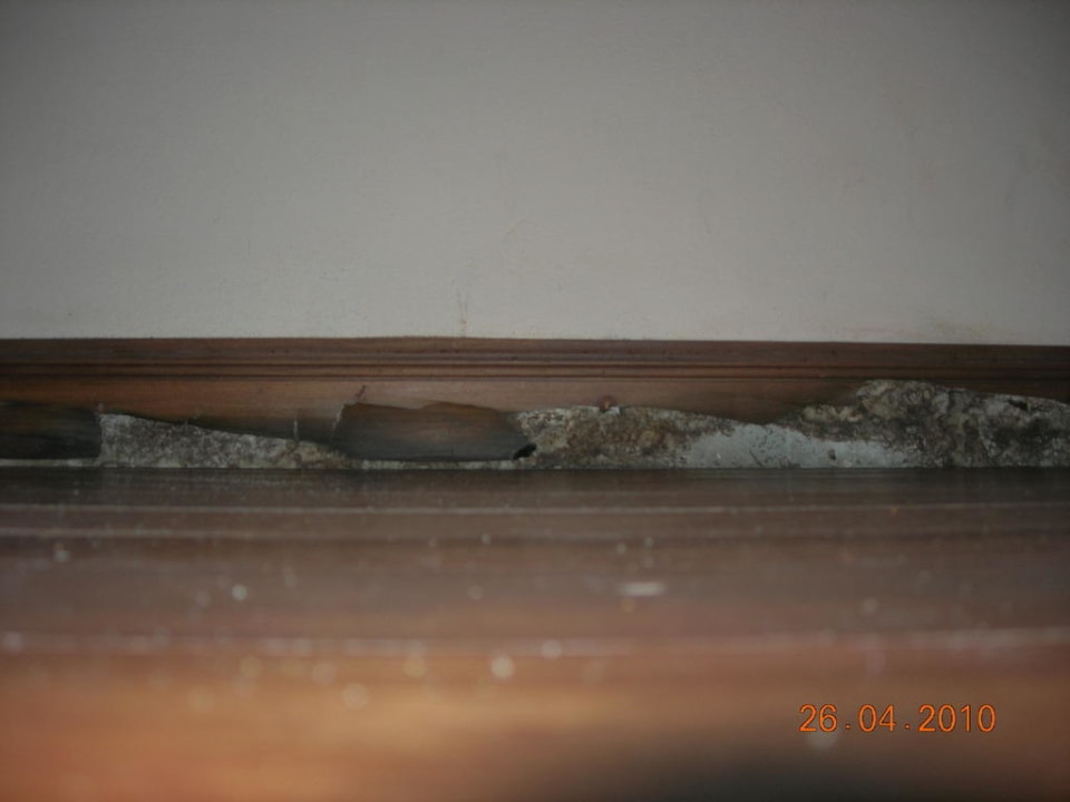 Sockelleisten im Zimmer The Andamania Beach Resort & Spa