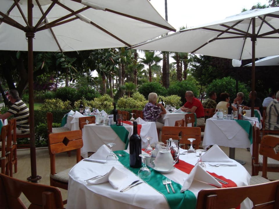 Italien-einer der Themenabende Labranda Alantur Resort